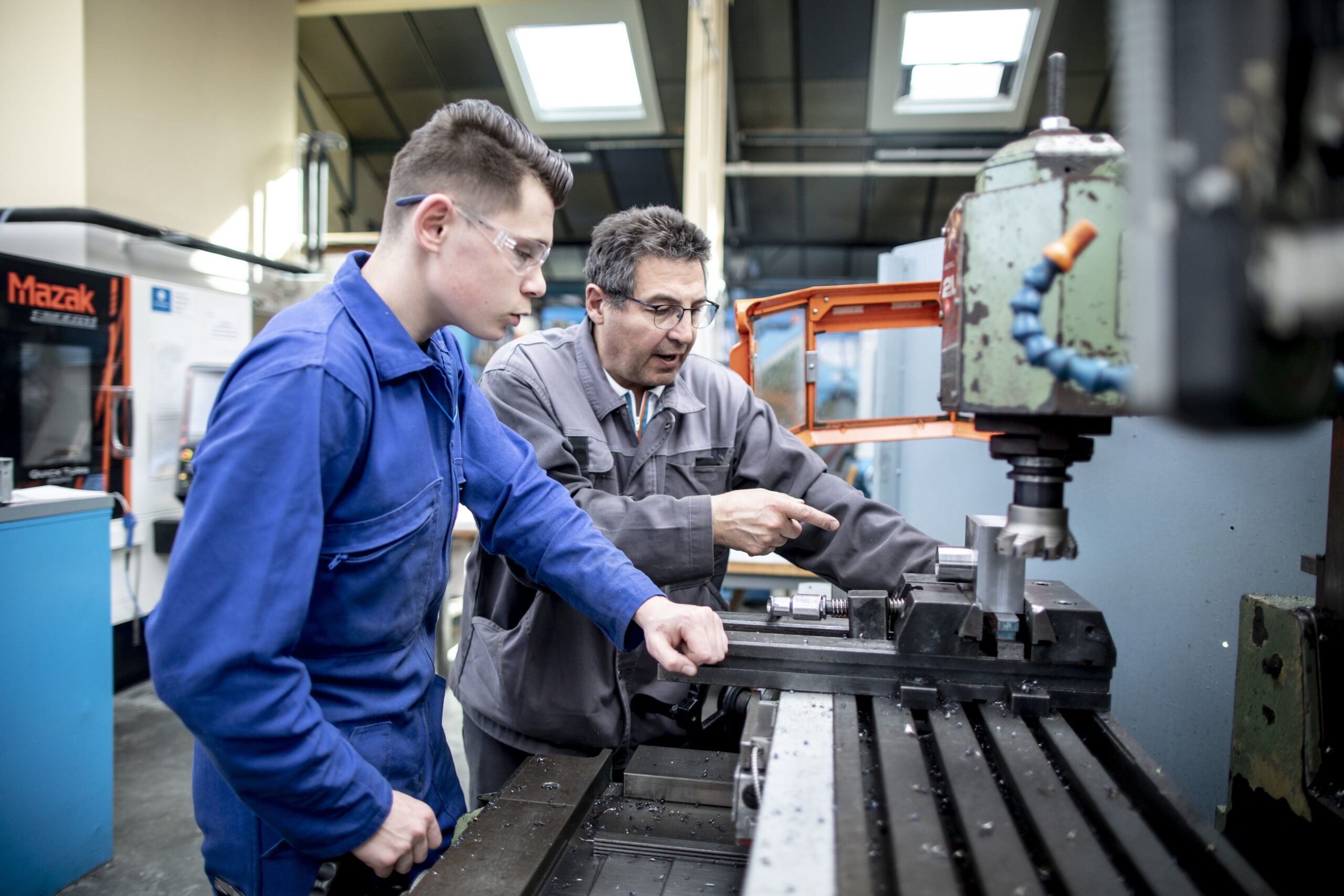 A Lyon, avec des apprentis de l'Atelier d'apprentissage de Gorge de Loup.